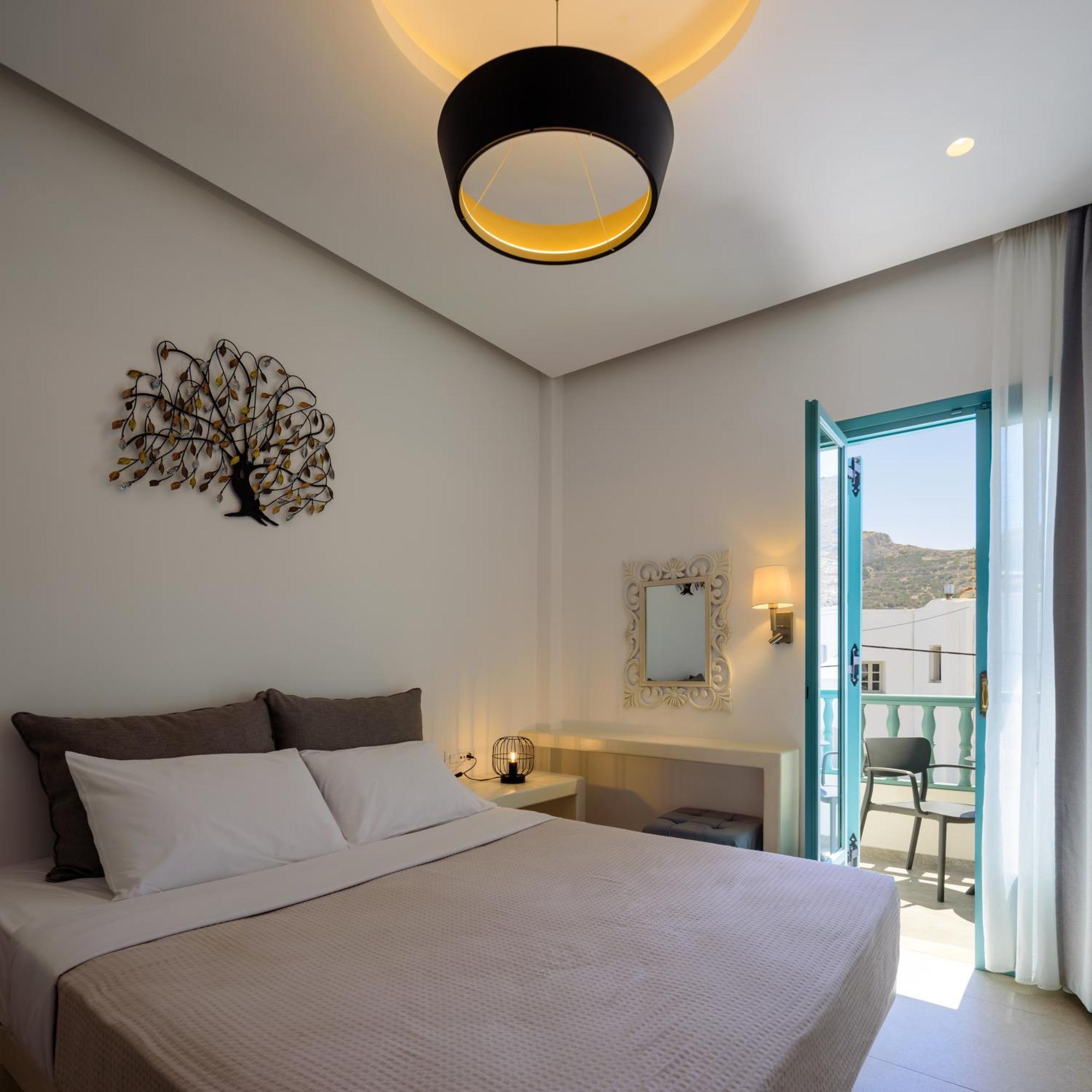 Armonia Hotel Kamari  Luaran gambar